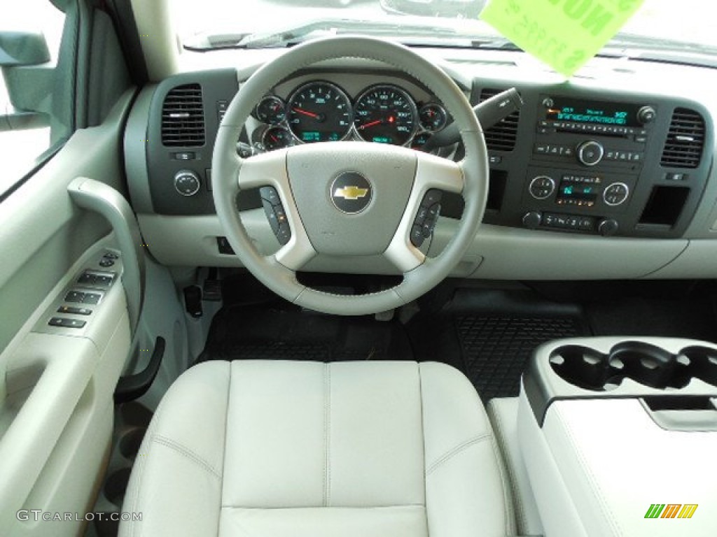 2013 Chevrolet Silverado 2500HD LT Extended Cab Light Titanium/Dark Titanium Dashboard Photo #88302759