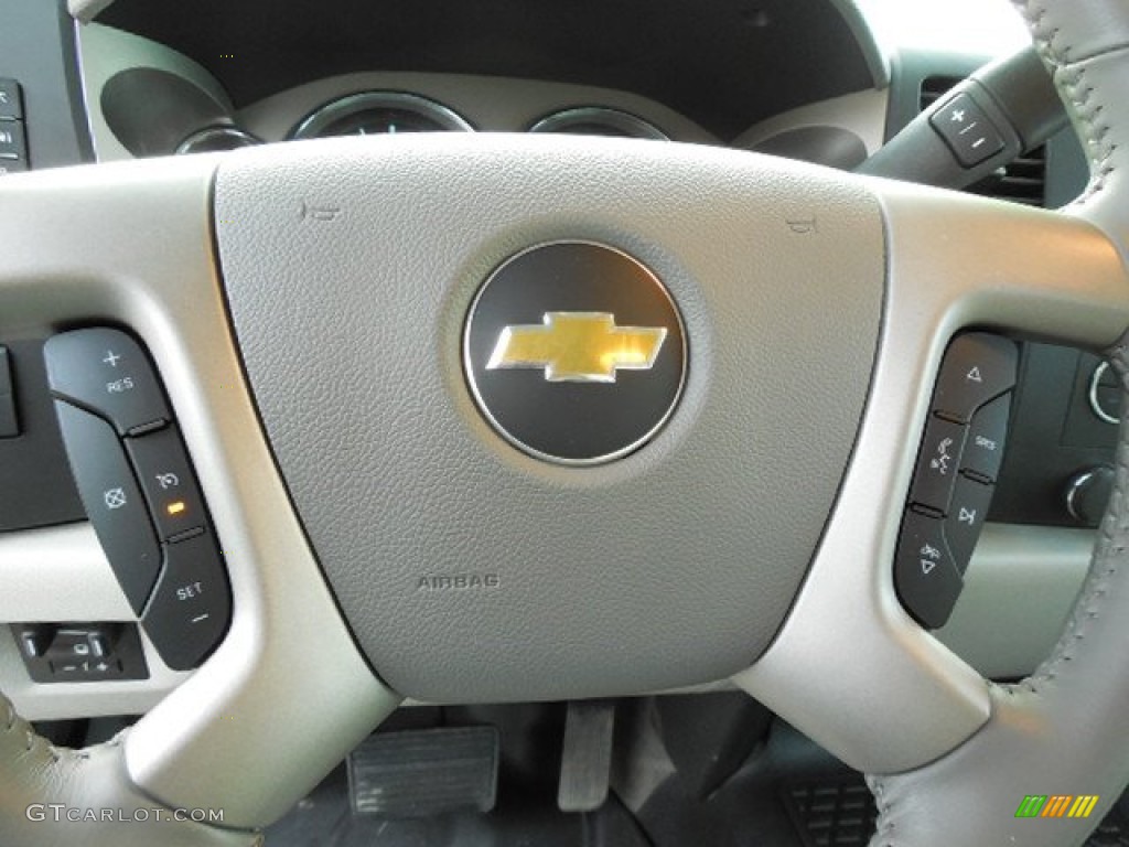 2013 Chevrolet Silverado 2500HD LT Extended Cab Light Titanium/Dark Titanium Steering Wheel Photo #88303008