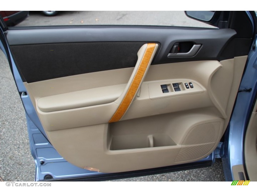 2008 Toyota Highlander Hybrid 4WD Door Panel Photos