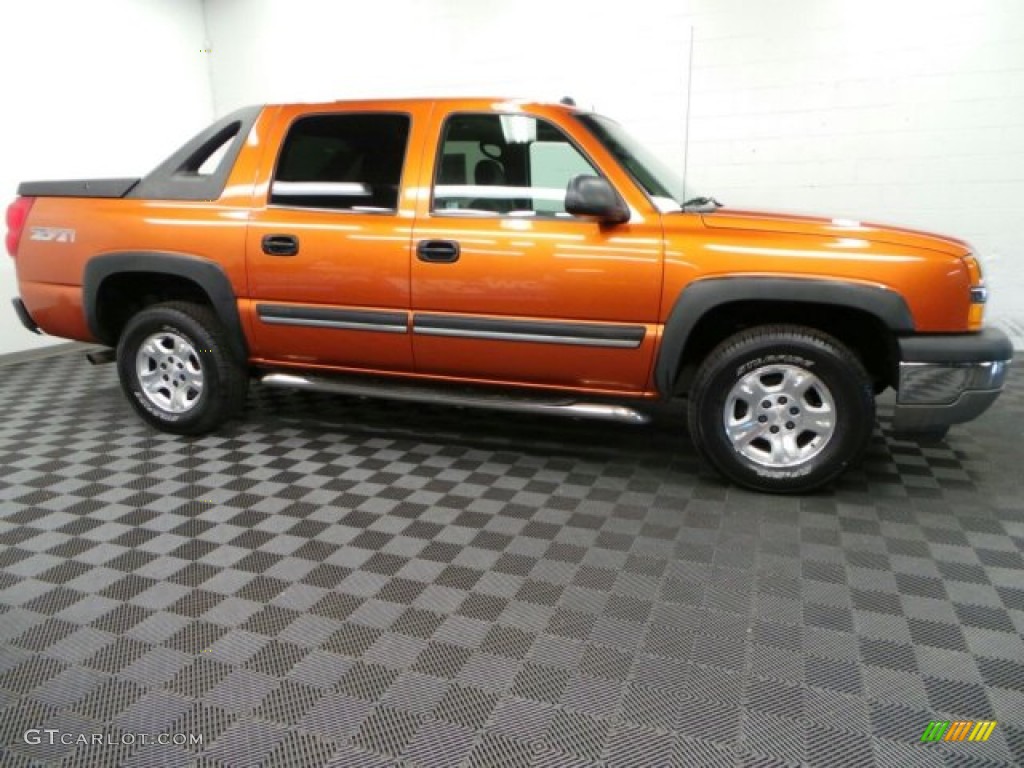 2005 Avalanche Z71 4x4 - Sunburst Orange Metallic / Tan/Neutral photo #3