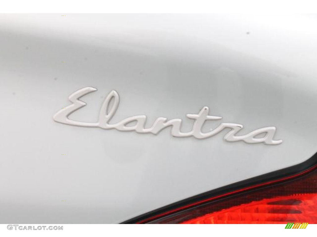 2000 Elantra GLS Sedan - Sandalwood / Gray photo #8
