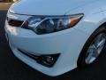 Super White - Camry SE Photo No. 4