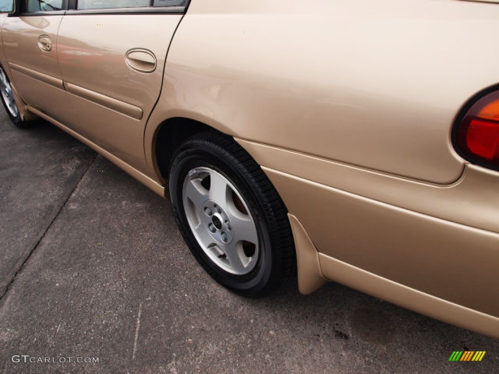 2002 Chevrolet Malibu LS Sedan Wheel Photos