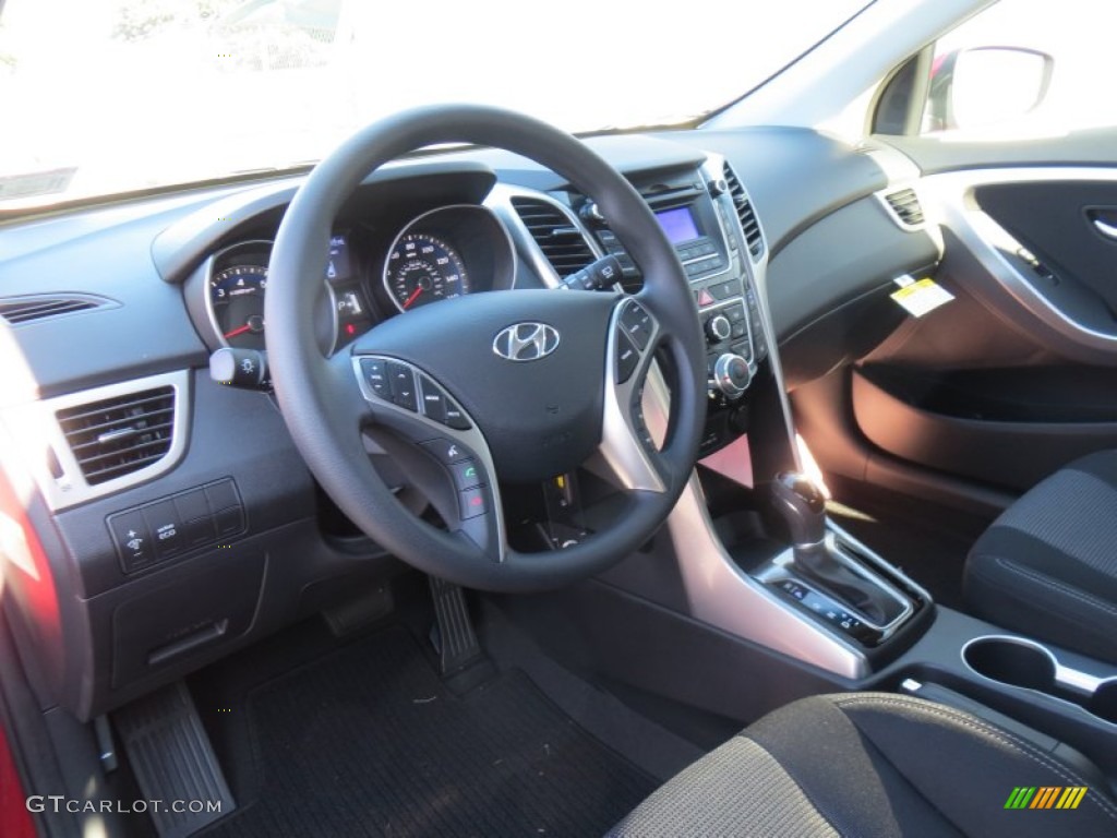 2013 Elantra GT - Red / Black photo #24