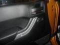 Amp'd - Wrangler Unlimited Sahara 4x4 Photo No. 10