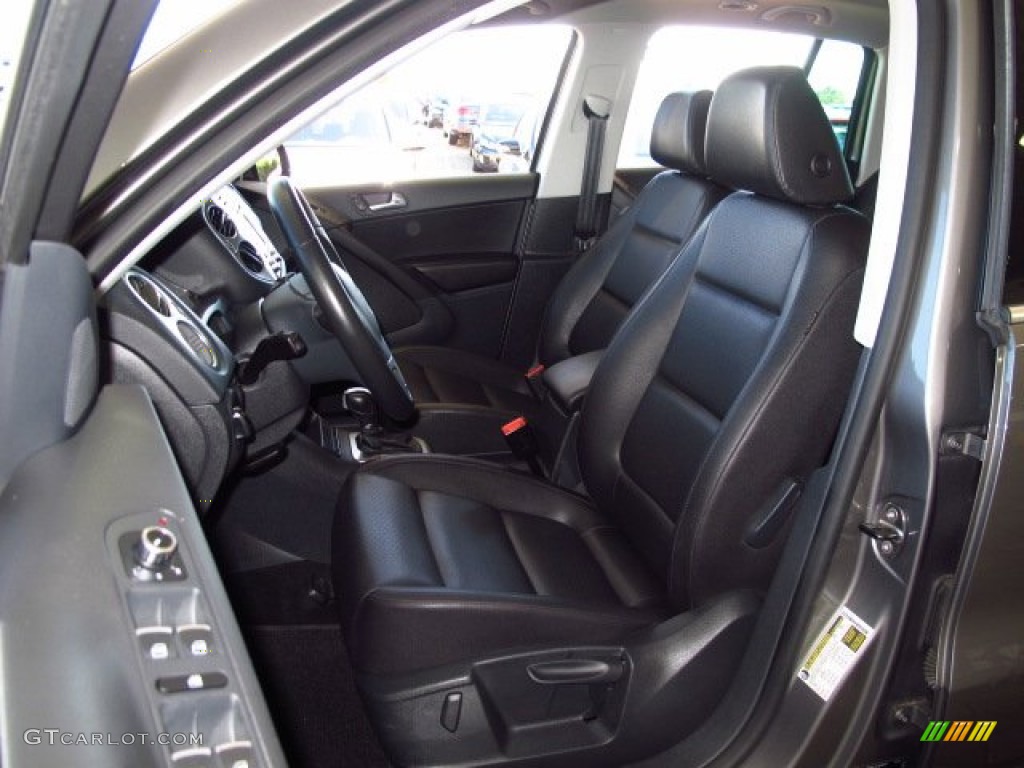 2011 Volkswagen Tiguan SE 4Motion Front Seat Photos
