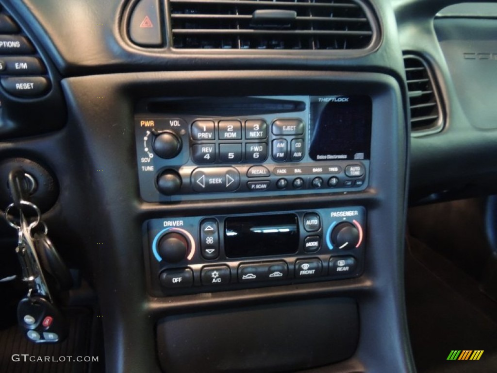 2002 Chevrolet Corvette Z06 Controls Photo #88320241