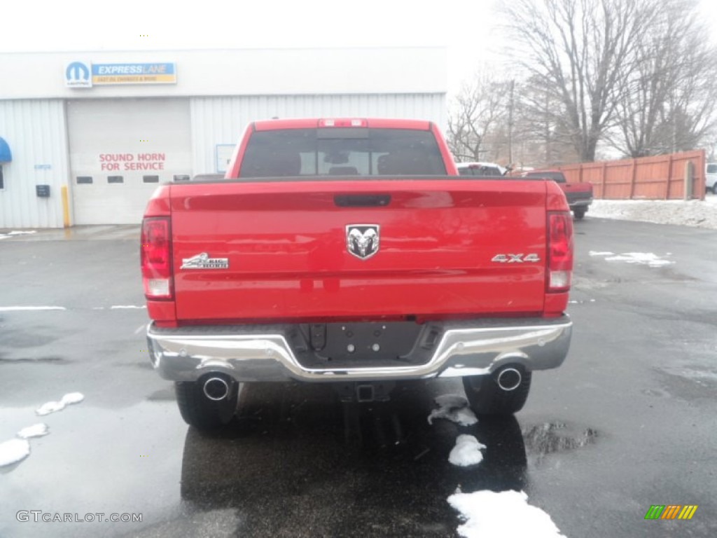 2014 1500 Big Horn Crew Cab 4x4 - Flame Red / Black/Diesel Gray photo #4