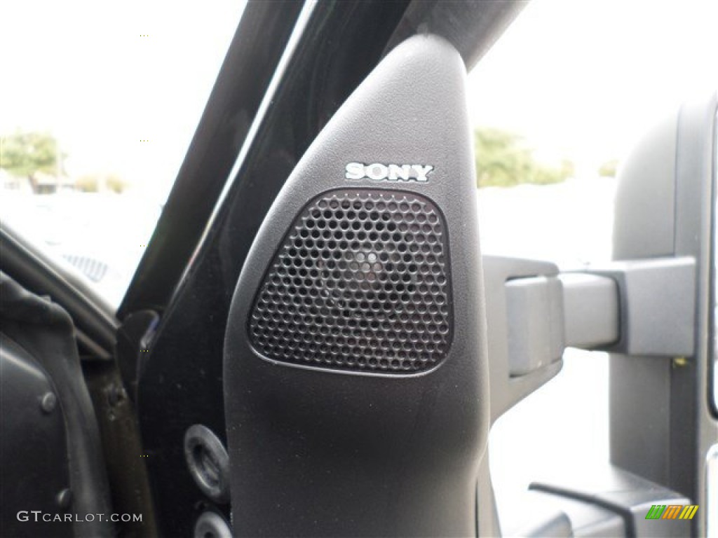 2014 F250 Super Duty Lariat Crew Cab 4x4 - Tuxedo Black Metallic / Black photo #12