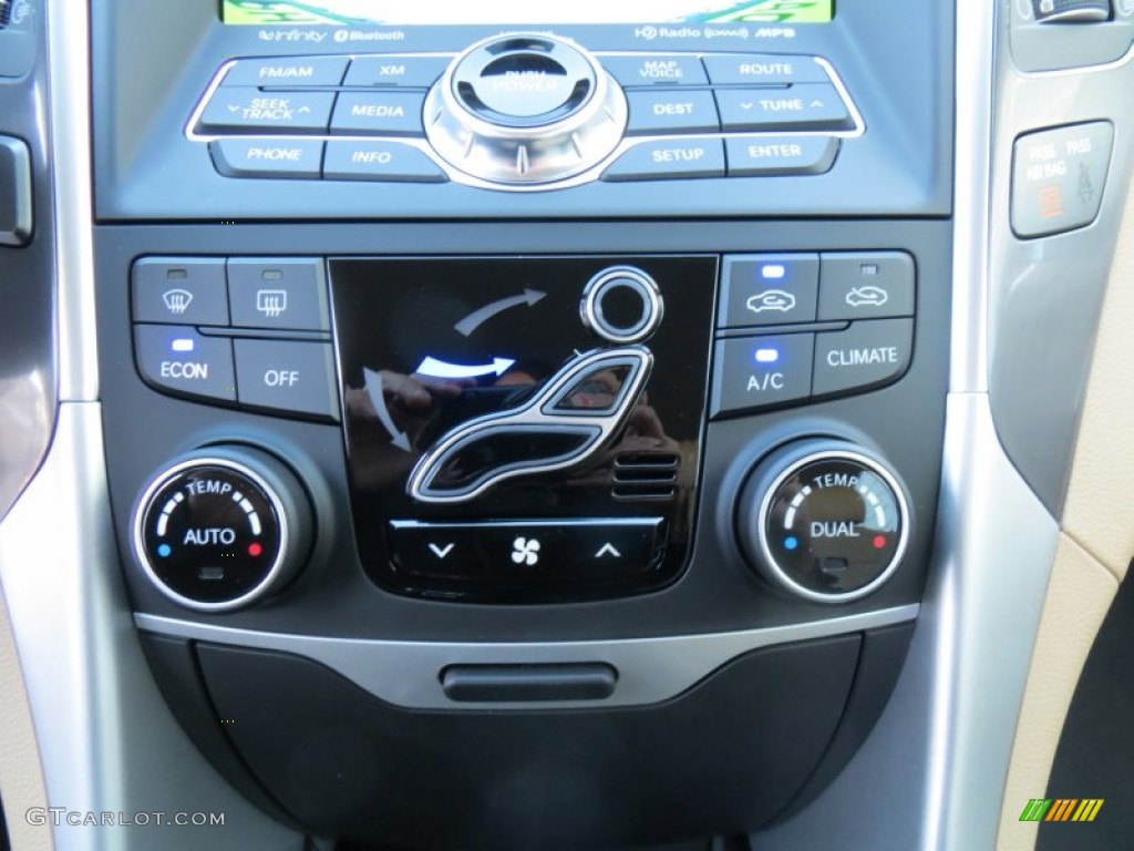 2013 Hyundai Sonata Hybrid Limited Controls Photos