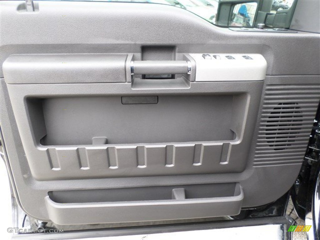 2014 F250 Super Duty Lariat Crew Cab 4x4 - Tuxedo Black Metallic / Black photo #24