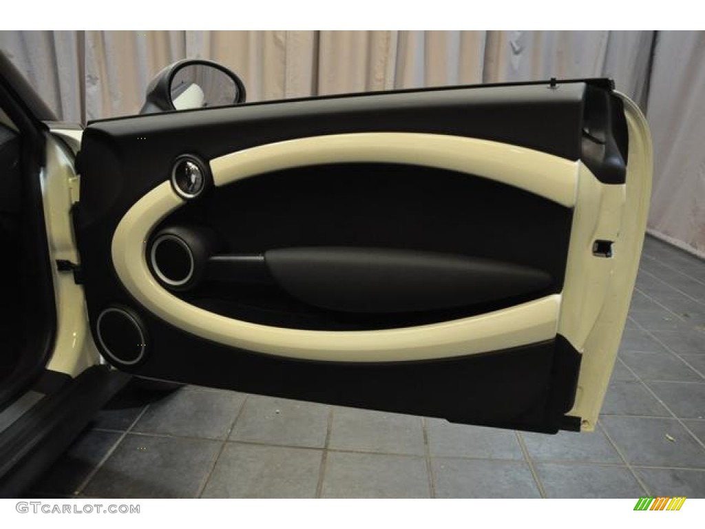 2014 Mini Cooper S Clubman Carbon Black Door Panel Photo #88326436