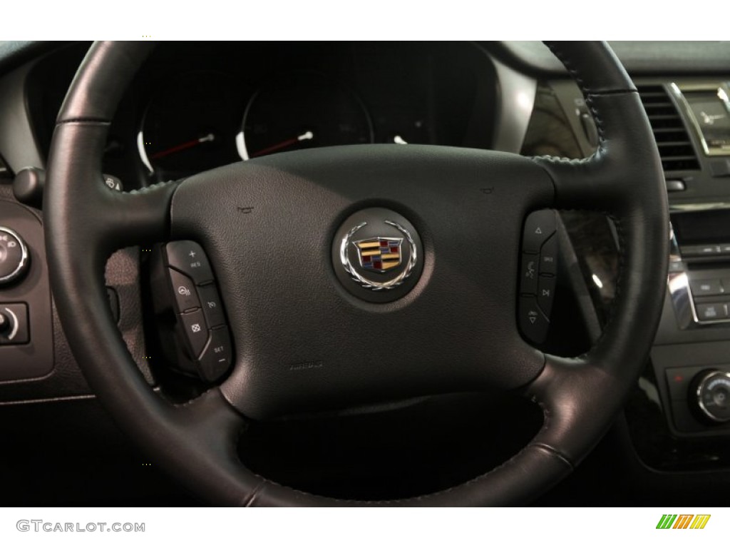 2010 Cadillac DTS Luxury Steering Wheel Photos