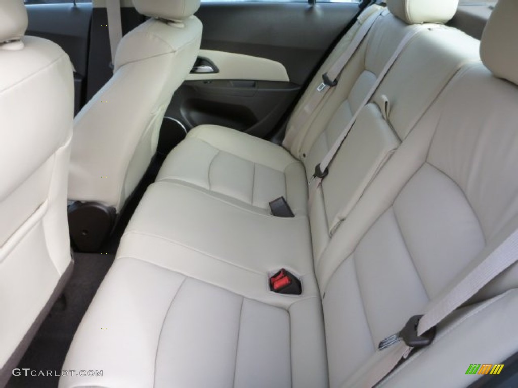 2014 Cruze LTZ - Rainforest Green Metallic / Cocoa/Light Neutral photo #9