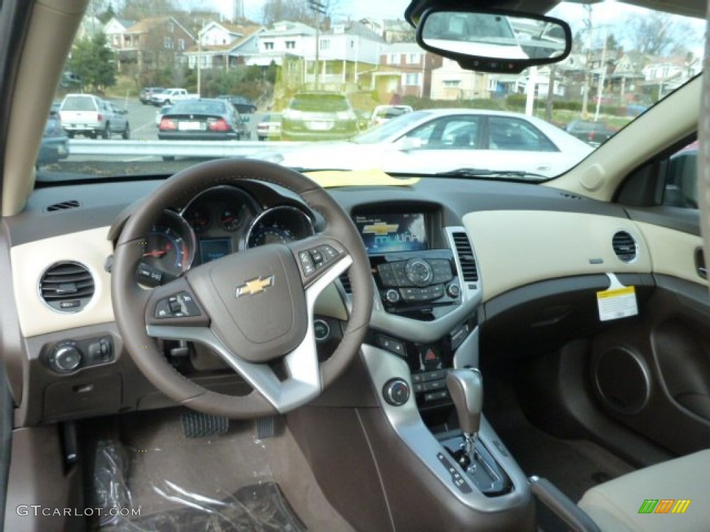 2014 Cruze LTZ - Rainforest Green Metallic / Cocoa/Light Neutral photo #10
