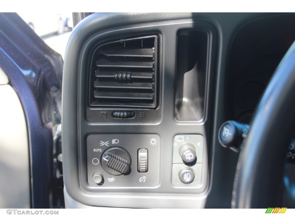 2004 Yukon SLT - Deep Blue Metallic / Pewter/Dark Pewter photo #32