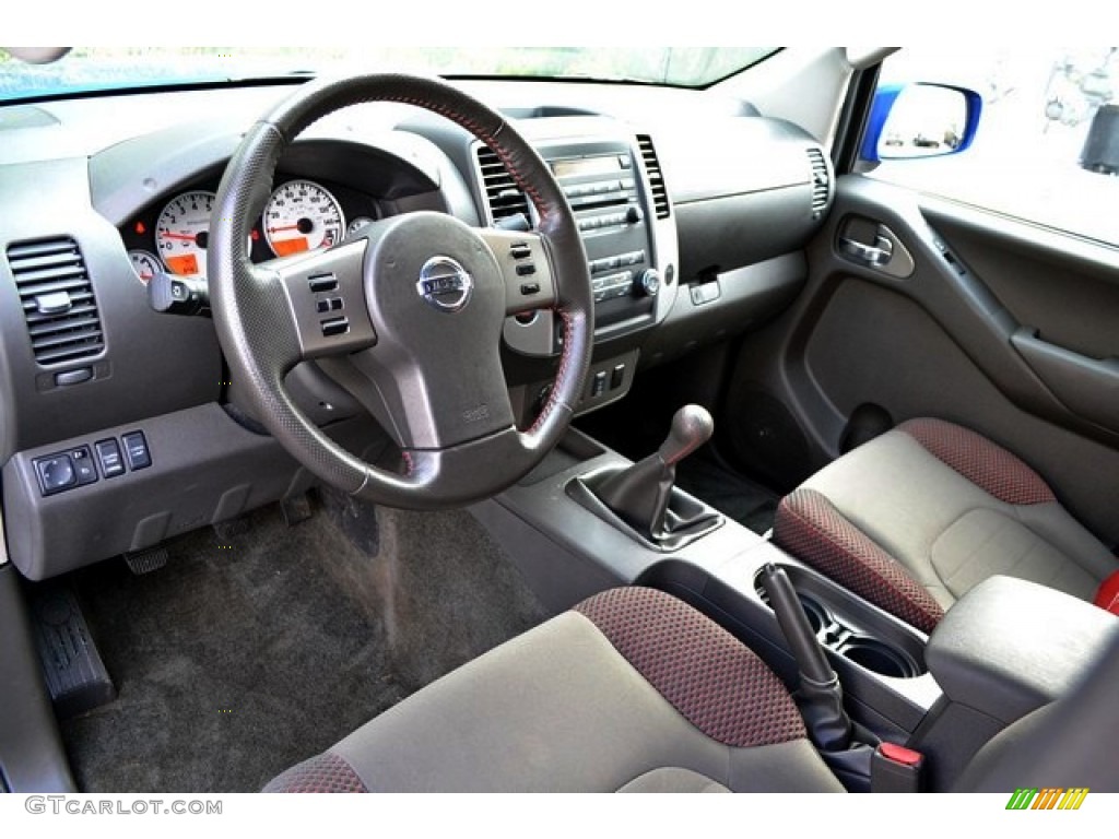 Pro 4X Graphite/Red Interior 2012 Nissan Frontier Pro-4X Crew Cab 4x4 Photo #88339120