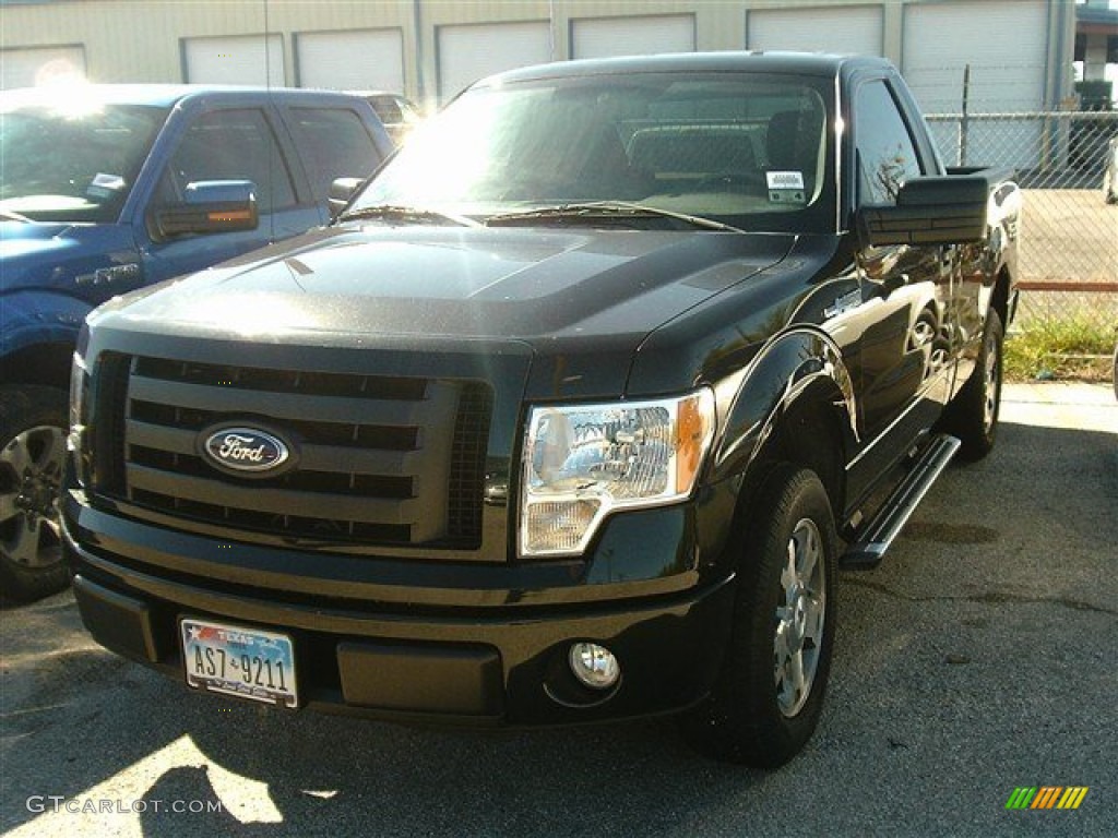 2010 F150 STX Regular Cab - Tuxedo Black / Medium Stone photo #2
