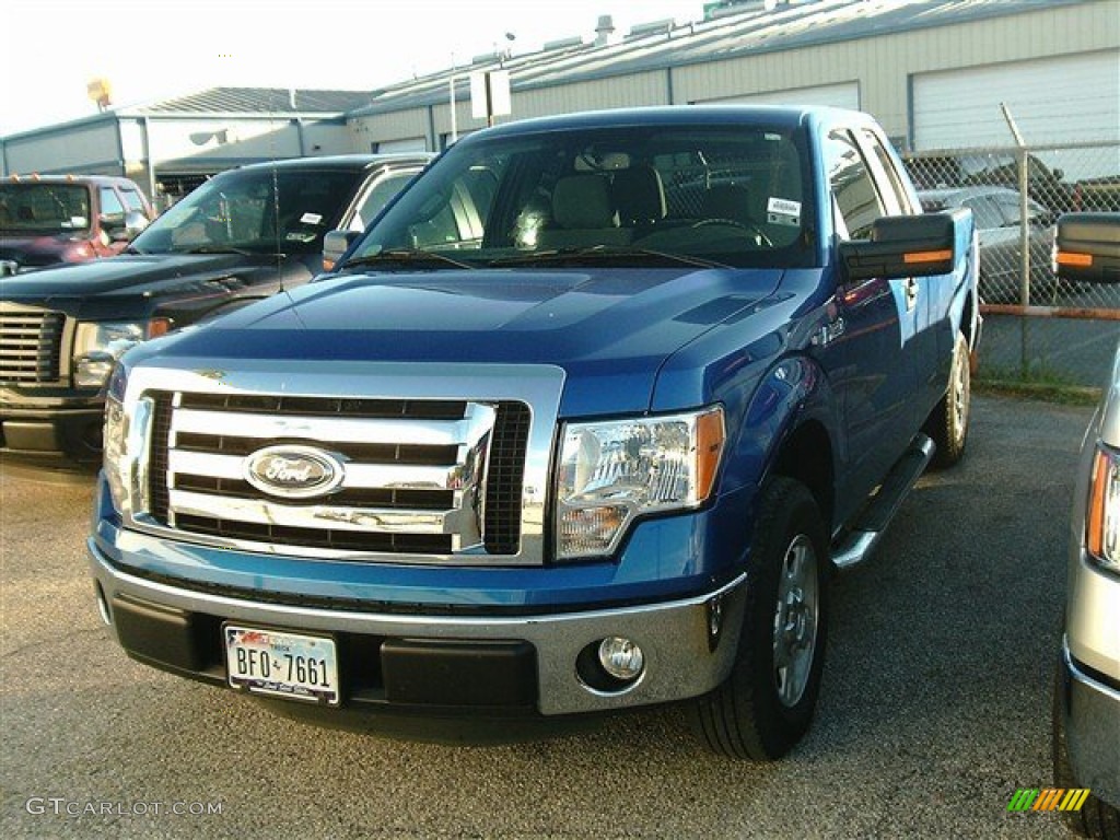 2011 F150 XLT SuperCab - Blue Flame Metallic / Steel Gray photo #2