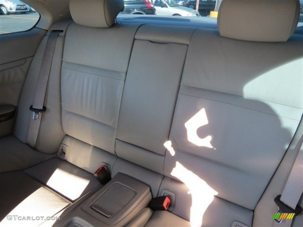 2007 BMW 3 Series 335i Coupe Rear Seat Photo #88341004
