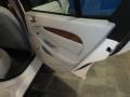 2002 White Onyx Jaguar X-Type 2.5  photo #25