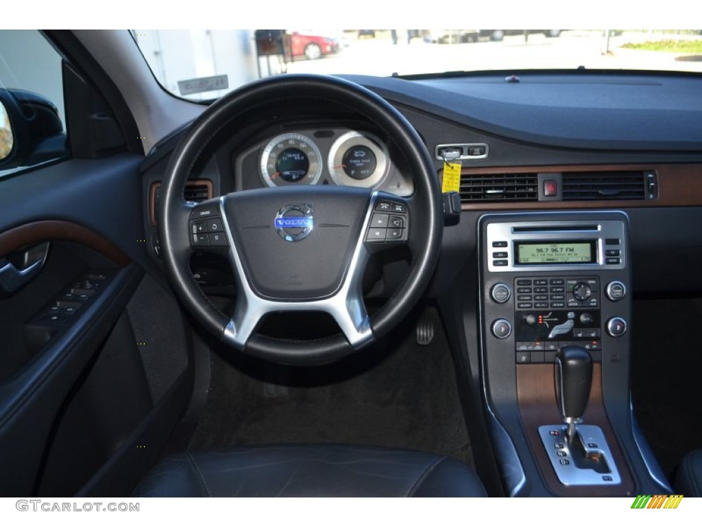 2010 Volvo S80 3.2 Dashboard Photos