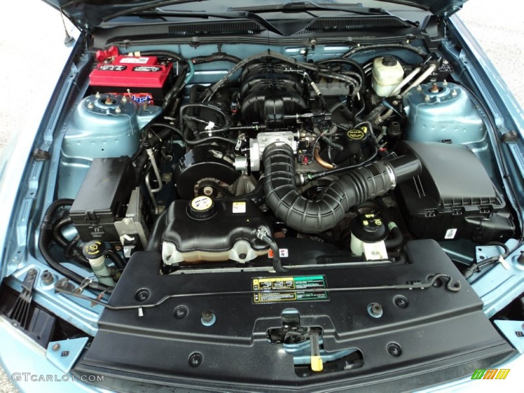 2005 Mustang V6 Premium Coupe - Windveil Blue Metallic / Medium Parchment photo #27
