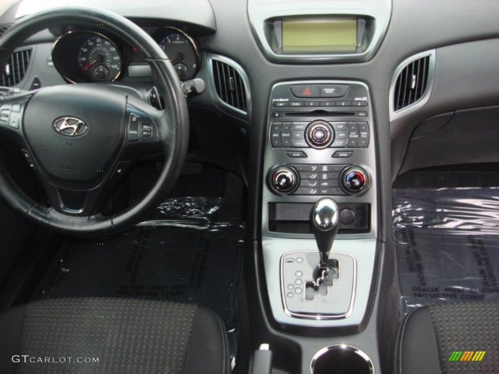 2011 Genesis Coupe 3.8 - Nordschleife Gray / Black Cloth photo #15