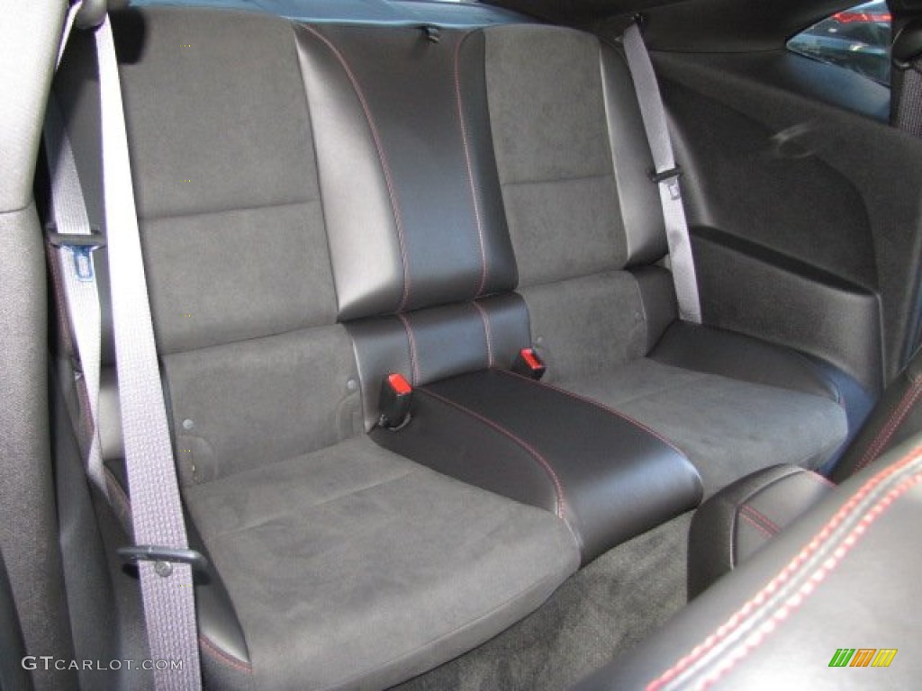 2013 Chevrolet Camaro ZL1 Rear Seat Photos