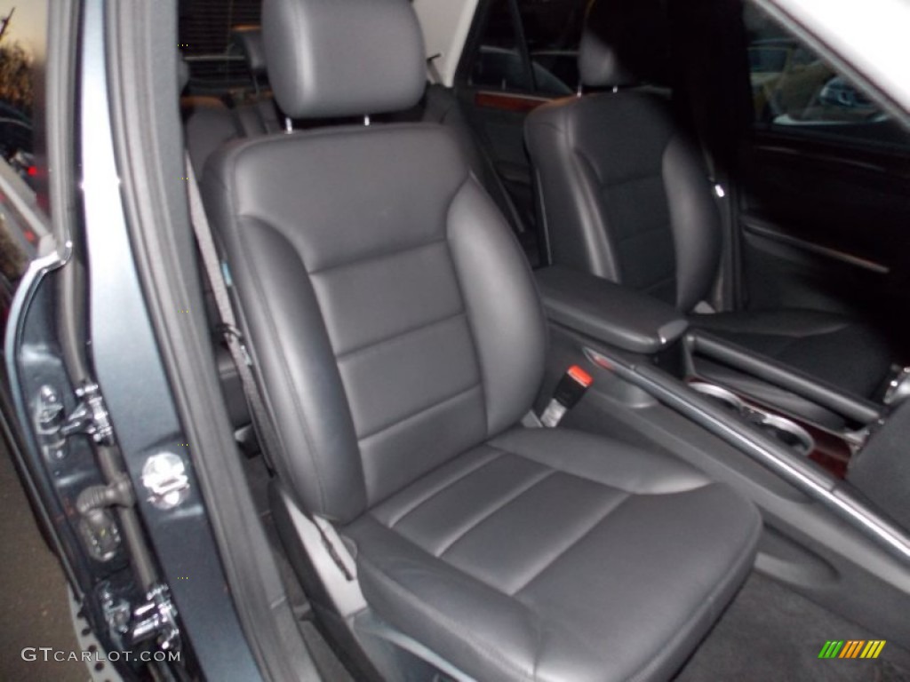 2011 Mercedes-Benz ML 550 4Matic Front Seat Photo #88350968
