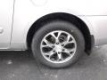 2014 Kia Sedona LX Wheel and Tire Photo