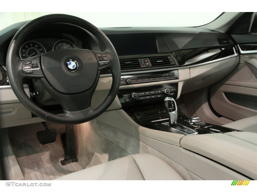 2011 5 Series 528i Sedan - Deep Sea Blue Metallic / Everest Gray photo #7