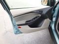 Frosted Glass Metallic - Focus SE 5-Door Photo No. 11