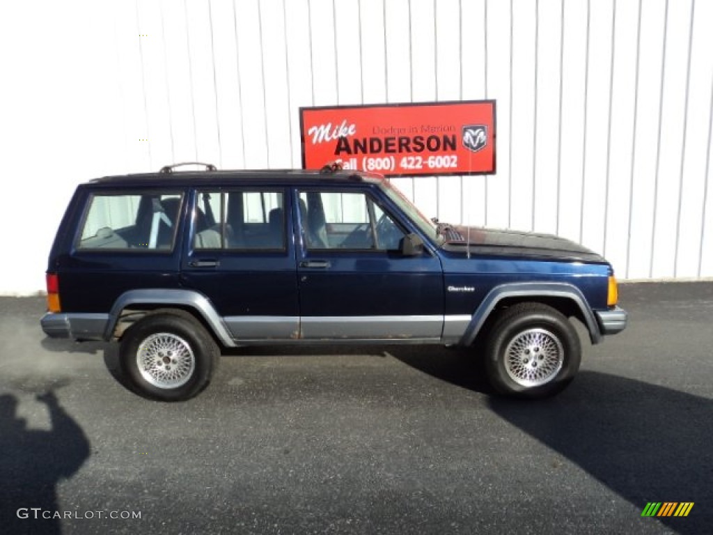 1996 Cherokee Country 4WD - Dark Blue Pearl / Gray photo #2