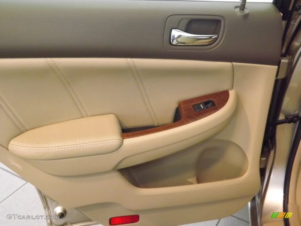 2006 Accord EX-L Sedan - Desert Mist Metallic / Ivory photo #24