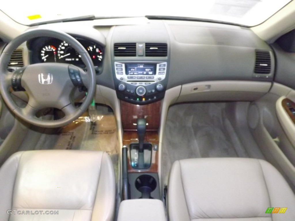 2006 Accord EX-L Sedan - Desert Mist Metallic / Ivory photo #30