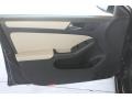 Black - Jetta SE Sedan Photo No. 13