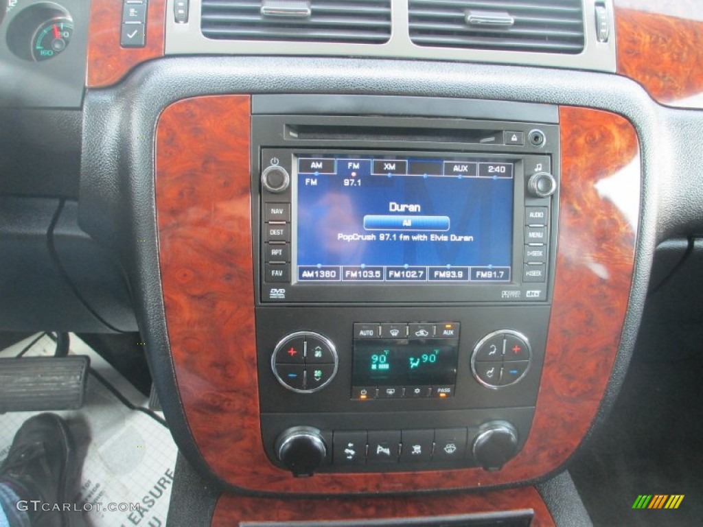 2008 Suburban 1500 LT 4x4 - Dark Blue Metallic / Ebony photo #17