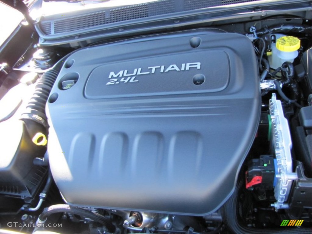 2014 Dodge Dart GT 2.4 Liter SOHC 16-Valve MultiAir Tigershark 4 Cylinder Engine Photo #88363886