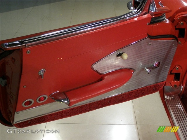 1961 Corvette Convertible - Roman Red / Red photo #11