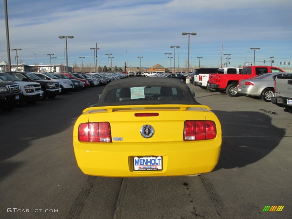 2006 Mustang V6 Premium Convertible - Screaming Yellow / Dark Charcoal photo #5