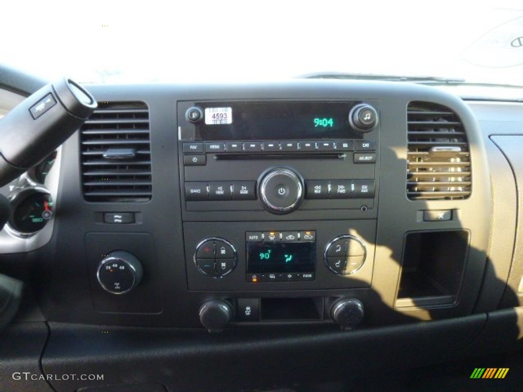 2014 Silverado 2500HD LT Crew Cab 4x4 - Black / Ebony photo #16