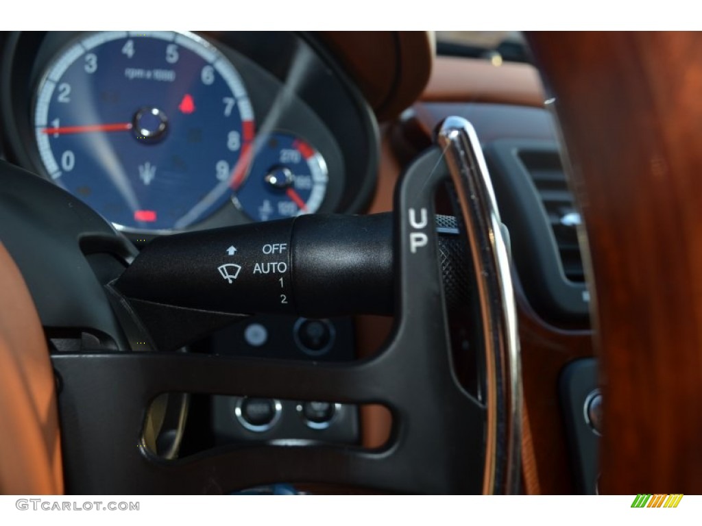 2006 Maserati Quattroporte Executive GT Controls Photo #88369130