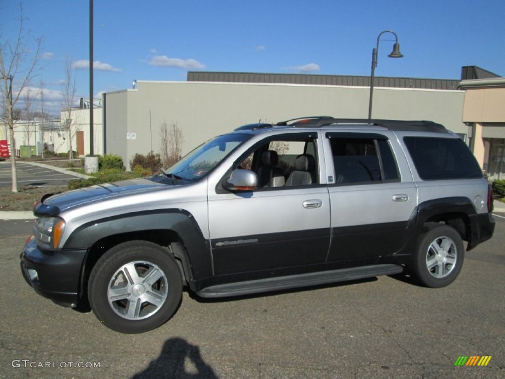 2004 TrailBlazer EXT LS 4x4 - Silverstone Metallic / Medium Pewter photo #1