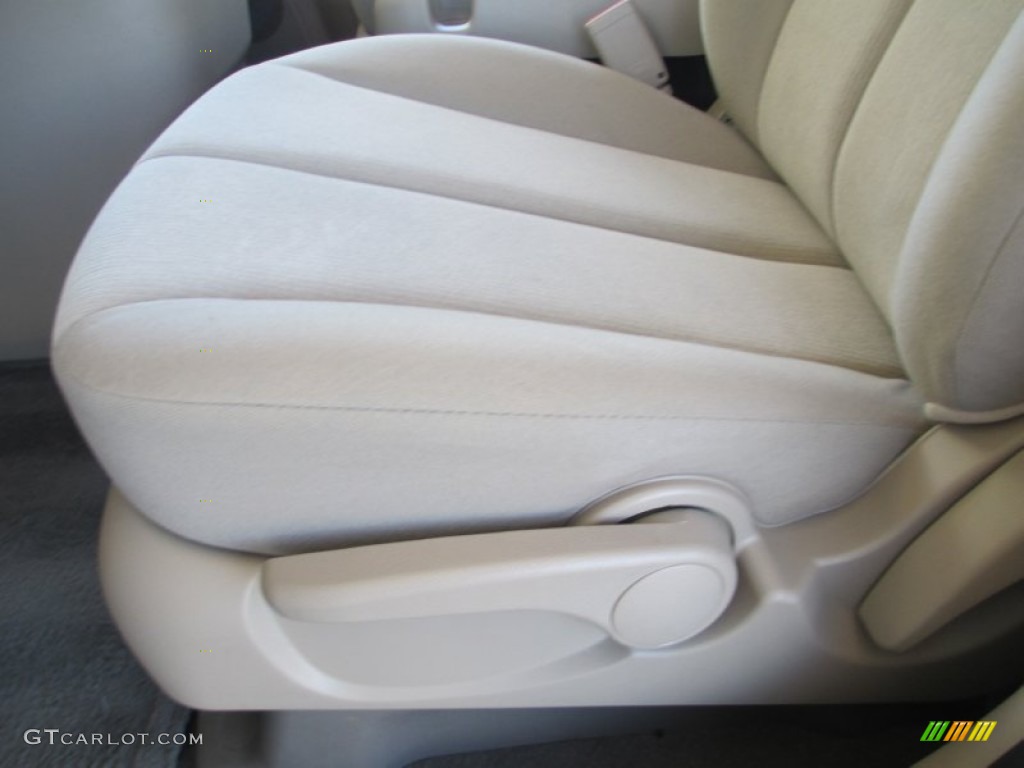 2009 Sedona LX - Olive Gray / Beige photo #14