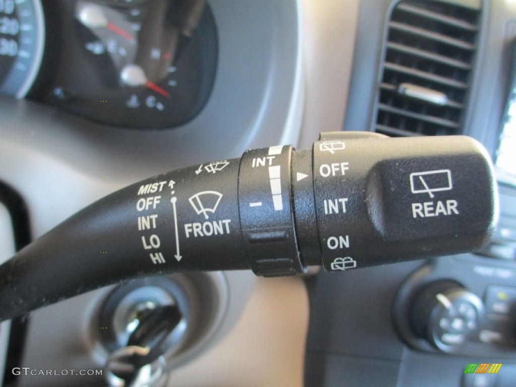 2009 Sedona LX - Olive Gray / Beige photo #19