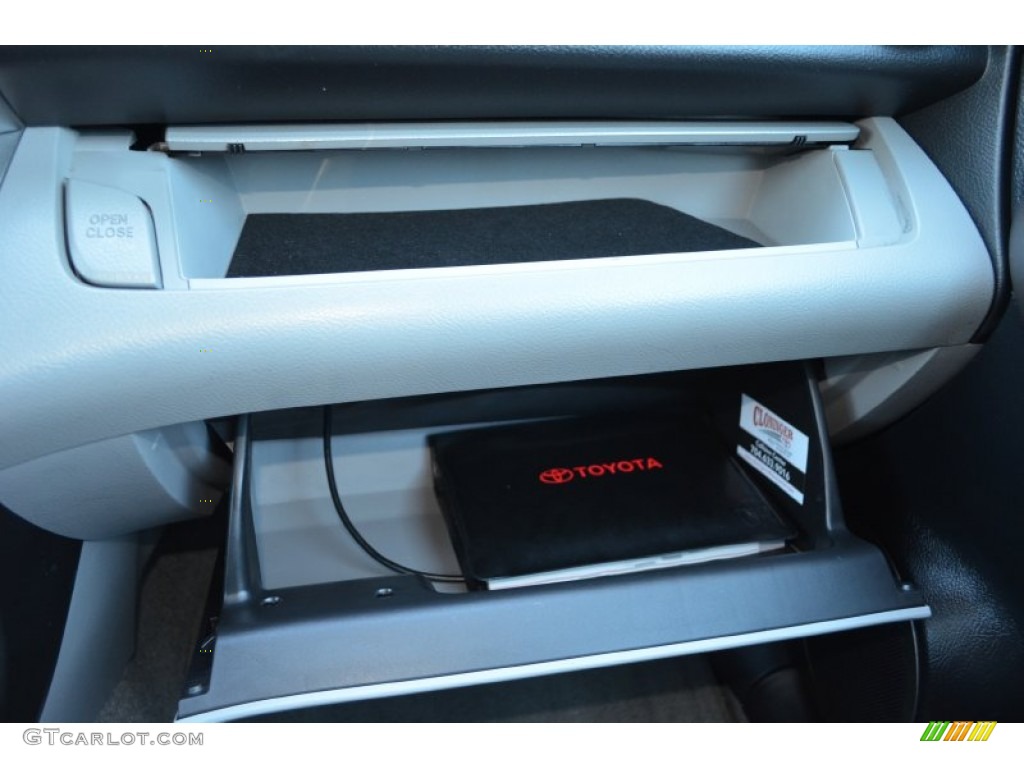2010 RAV4 I4 - Black Forest Pearl / Ash Gray photo #28