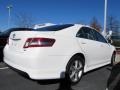 Super White - Camry SE Photo No. 3