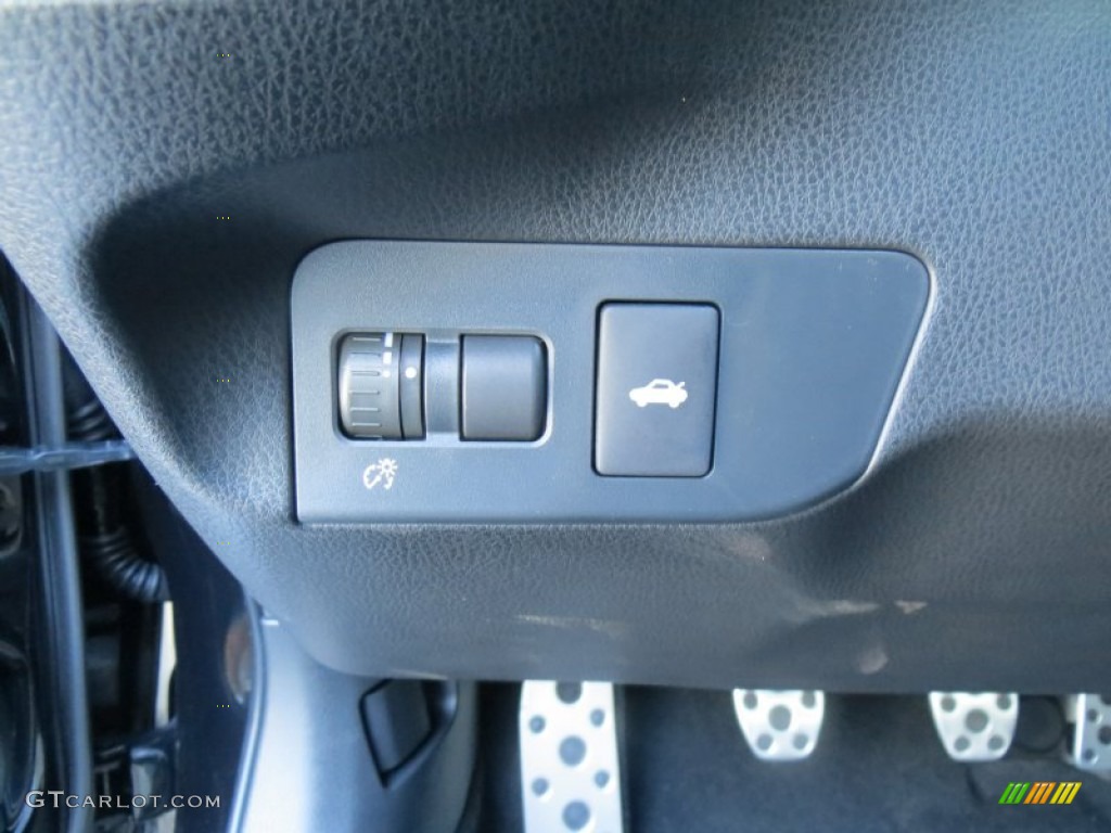 2014 Scion FR-S Standard FR-S Model Controls Photo #88374266