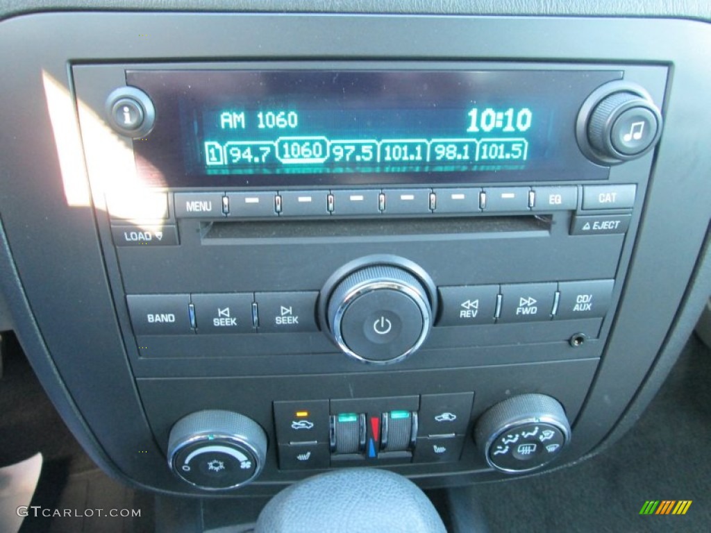 2006 Chevrolet Monte Carlo LTZ Controls Photos